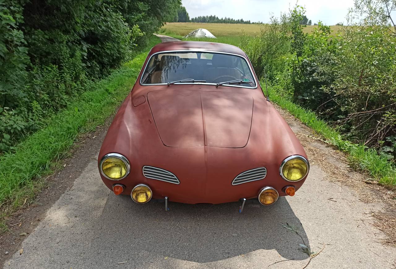 VW Karmann Ghia